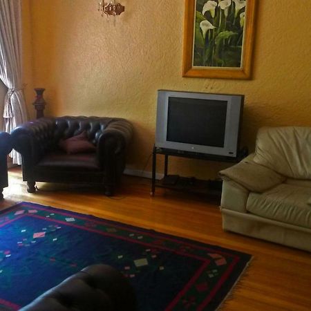 The Birches Backpacker Lodge Randburg Ngoại thất bức ảnh
