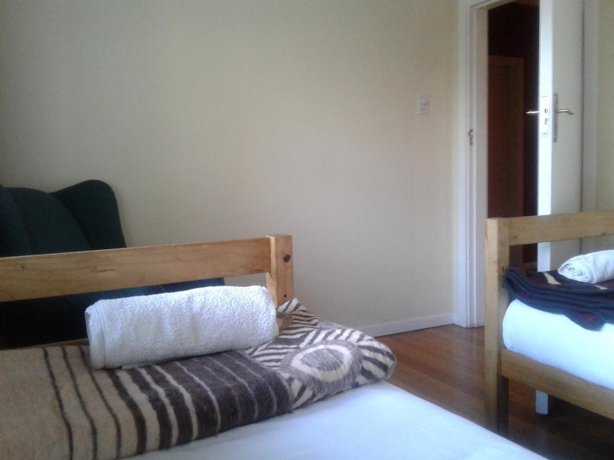The Birches Backpacker Lodge Randburg Ngoại thất bức ảnh
